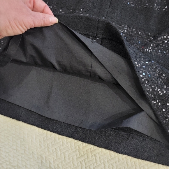 LOFT Black Sequin Striped Skirt Size 2 Holiday Evening Party Sparkle - Picture 11 of 14